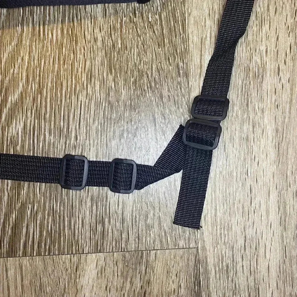 Car Mesh Purse Holder - Picture 5 of 7